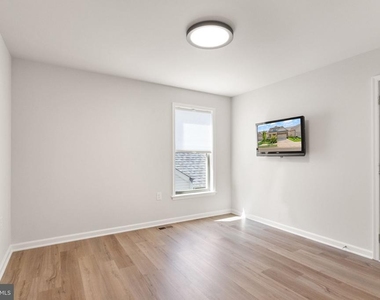 15795 Gardenia Ridge Way - Photo Thumbnail 40