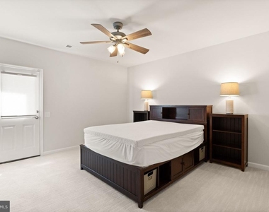 15795 Gardenia Ridge Way - Photo Thumbnail 51