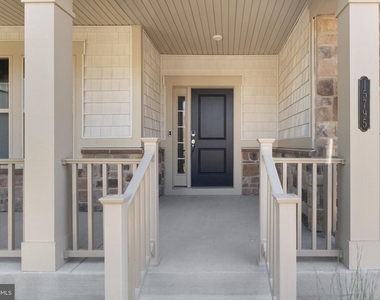 15795 Gardenia Ridge Way - Photo Thumbnail 5