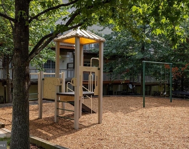 1832 Cedar Cove Way - Photo Thumbnail 54