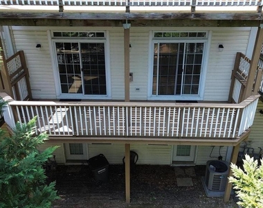 1832 Cedar Cove Way - Photo Thumbnail 20