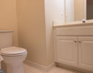 1832 Cedar Cove Way - Photo Thumbnail 23