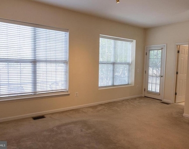 1832 Cedar Cove Way - Photo Thumbnail 24