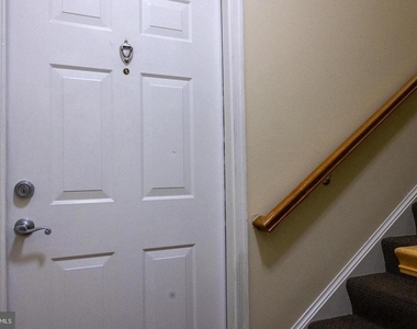 1832 Cedar Cove Way - Photo Thumbnail 4
