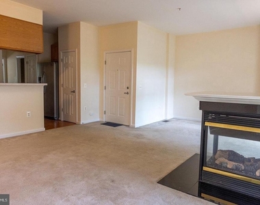 1832 Cedar Cove Way - Photo Thumbnail 8