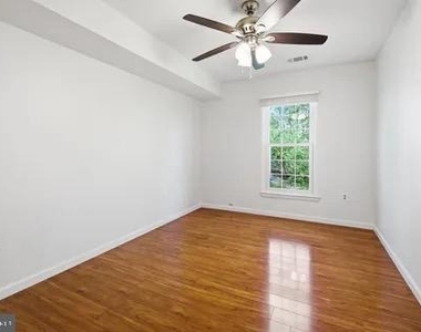 2832 Chablis Circle - Photo Thumbnail 5