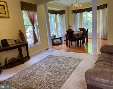 3128 Tulip Tree Place - Photo Thumbnail 3