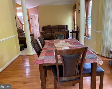 3128 Tulip Tree Place - Photo Thumbnail 4