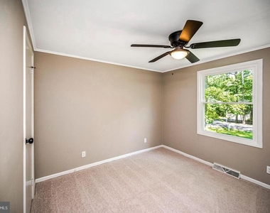 115 Washington Street - Photo Thumbnail 23