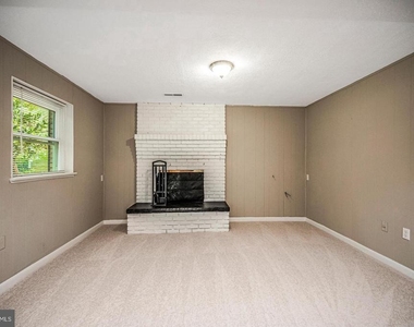 115 Washington Street - Photo Thumbnail 26