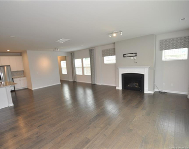1107 Doe Blossom Lane - Photo Thumbnail 18