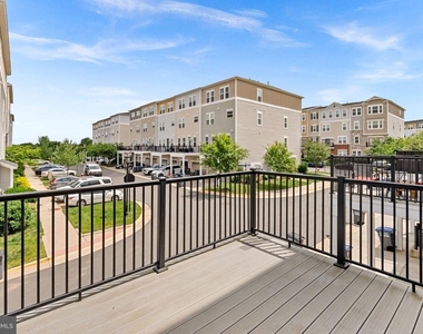 41963 Pickwick Mill Terrace - Photo Thumbnail 10