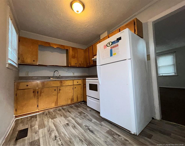 505 E Sixth Avenue - Photo Thumbnail 3