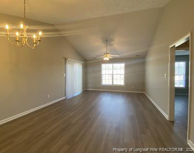 4753 Banks Court - Photo Thumbnail 7