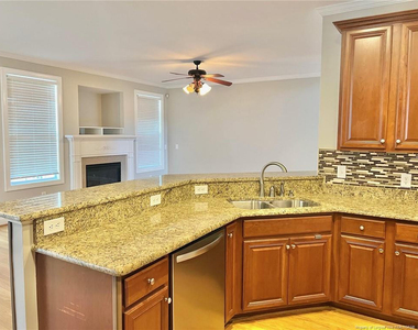 586 Ruth Circle - Photo Thumbnail 12