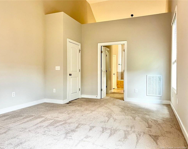 586 Ruth Circle - Photo Thumbnail 23