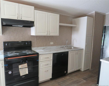 1638 Buzz Drive - Photo Thumbnail 2