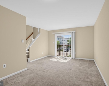 46051 Marble Terrace - Photo Thumbnail 9