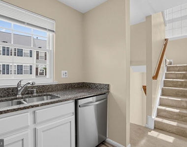 46051 Marble Terrace - Photo Thumbnail 2
