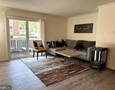 1527 Lincoln Way - Photo Thumbnail 1