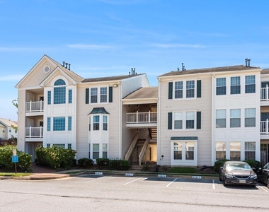 8301 Bluebird Way - Photo Thumbnail 26