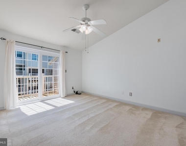 8301 Bluebird Way - Photo Thumbnail 19