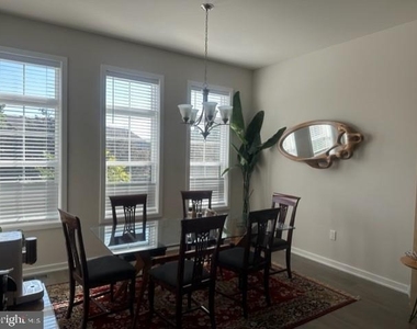 1708 Anderson Road - Photo Thumbnail 5
