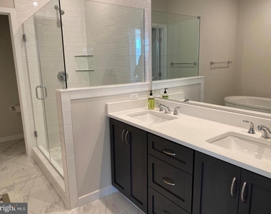1708 Anderson Road - Photo Thumbnail 8