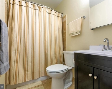 1700 Abbey Oak Drive - Photo Thumbnail 26