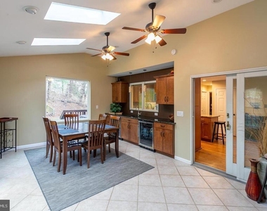1700 Abbey Oak Drive - Photo Thumbnail 13