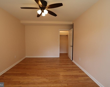 2754 Hollywood Road - Photo Thumbnail 9
