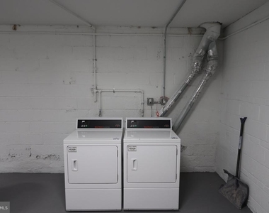 2754 Hollywood Road - Photo Thumbnail 16