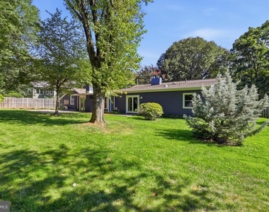 6432 Ichabod Place - Photo Thumbnail 37