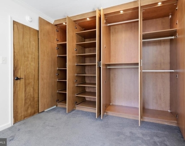 6432 Ichabod Place - Photo Thumbnail 32