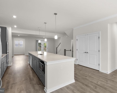2604 Loganberry Drive - Photo Thumbnail 12