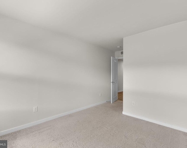 2604 Loganberry Drive - Photo Thumbnail 26