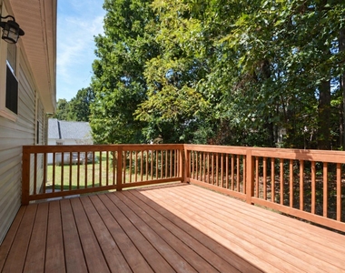 4505 Whistling Way - Photo Thumbnail 19