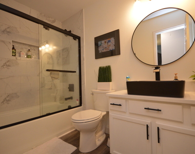 4505 Whistling Way - Photo Thumbnail 15