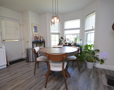 4505 Whistling Way - Photo Thumbnail 6