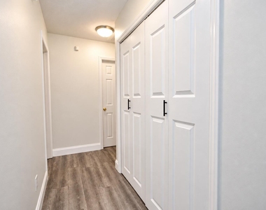 4505 Whistling Way - Photo Thumbnail 8
