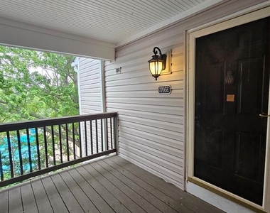 7705 Lexton Place - Photo Thumbnail 27