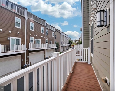 3061 Alan Shepard Street - Photo Thumbnail 13