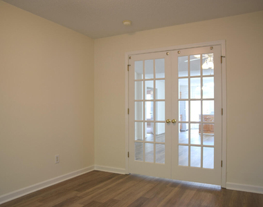 4004 Hopper Street - Photo Thumbnail 32