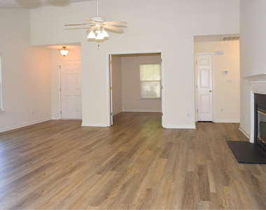 4004 Hopper Street - Photo Thumbnail 3