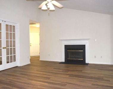 4004 Hopper Street - Photo Thumbnail 5
