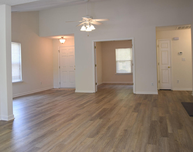 4004 Hopper Street - Photo Thumbnail 9