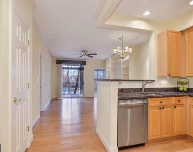 1860 Stratford Park Place - Photo Thumbnail 6