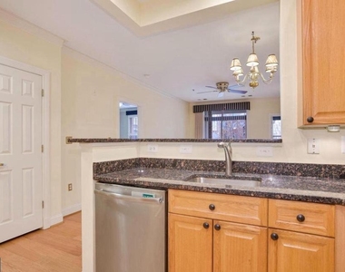 1860 Stratford Park Place - Photo Thumbnail 7