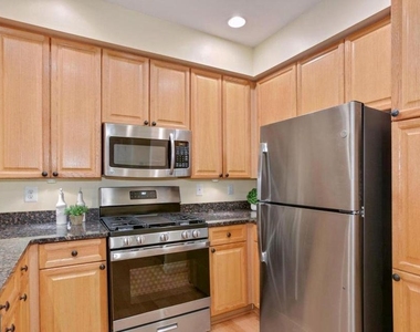 1860 Stratford Park Place - Photo Thumbnail 8