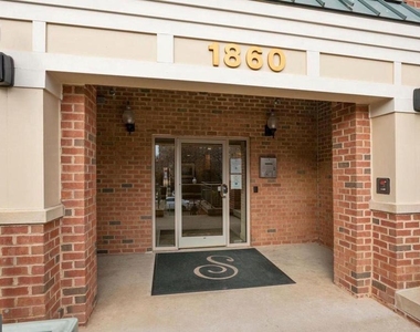 1860 Stratford Park Place - Photo Thumbnail 1